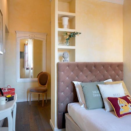 לינה וארוחת בוקר Mabelle Firenze Residenza Sassetti מראה חיצוני תמונה