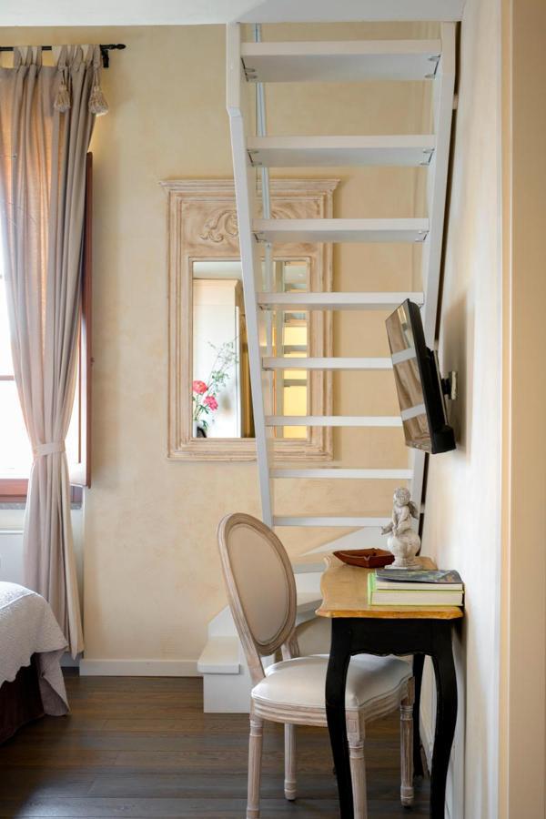 לינה וארוחת בוקר Mabelle Firenze Residenza Sassetti מראה חיצוני תמונה
