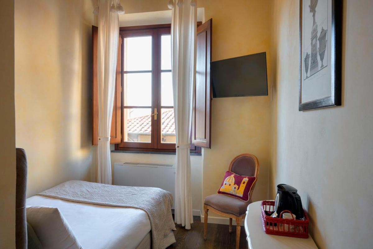 לינה וארוחת בוקר Mabelle Firenze Residenza Sassetti מראה חיצוני תמונה