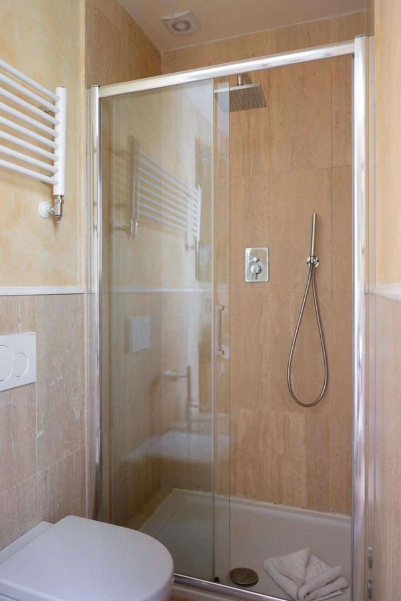 לינה וארוחת בוקר Mabelle Firenze Residenza Sassetti חדר תמונה